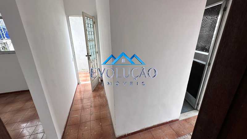 Casa à venda com 3 quartos, 214m² - Foto 18