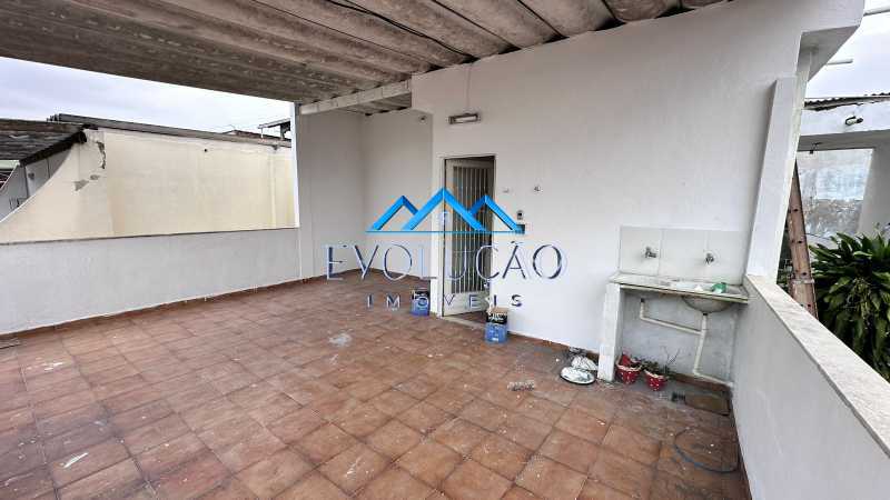 Casa à venda com 3 quartos, 214m² - Foto 23