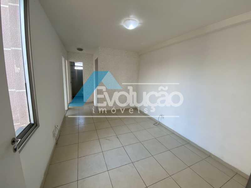 Apartamento à venda com 2 quartos, 43m² - Foto 4