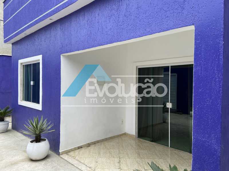 Casa à venda com 3 quartos, 81m² - Foto 4