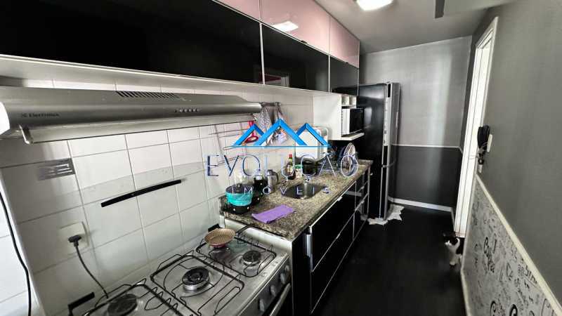 Apartamento à venda com 2 quartos, 67m² - Foto 6