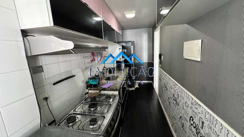 Apartamento à venda com 2 quartos, 67m² - Foto 7