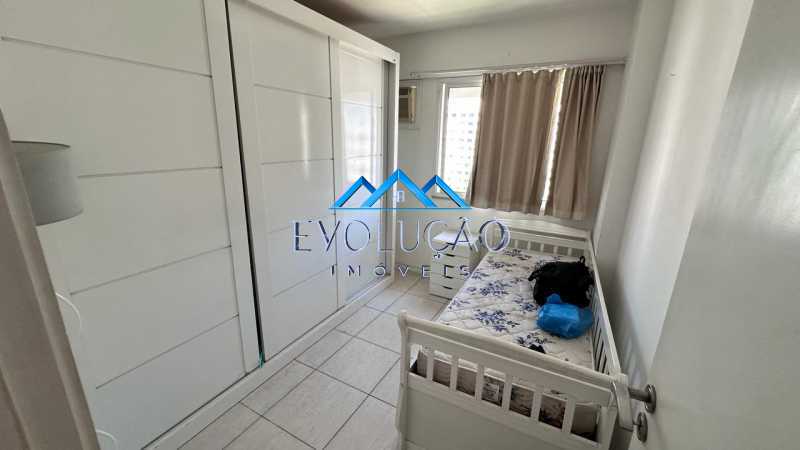 Apartamento à venda com 2 quartos, 67m² - Foto 13