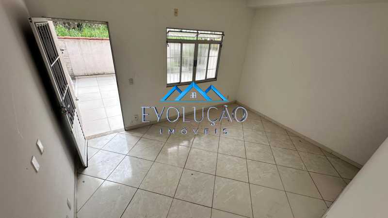 Casa de Condomínio à venda com 2 quartos, 83m² - Foto 4