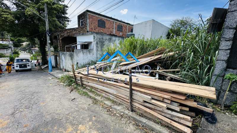 Terreno à venda, 225 - Foto 1