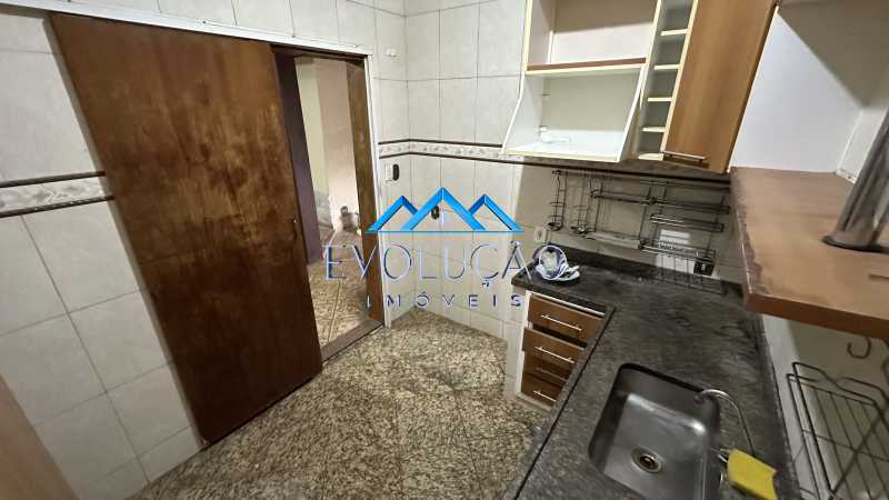 Casa de Condomínio à venda e aluguel com 5 quartos, 350m² - Foto 8