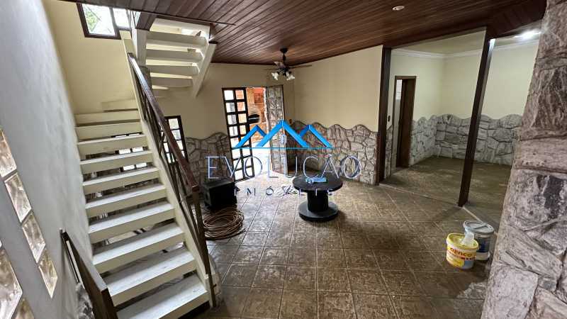 Casa de Condomínio à venda e aluguel com 5 quartos, 350m² - Foto 11