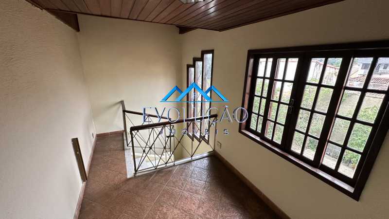 Casa de Condomínio à venda e aluguel com 5 quartos, 350m² - Foto 15