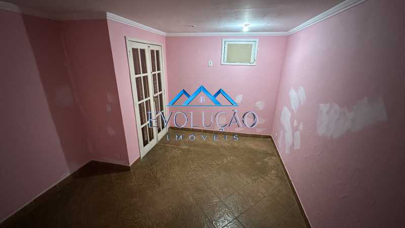 Casa de Condomínio à venda e aluguel com 5 quartos, 350m² - Foto 18