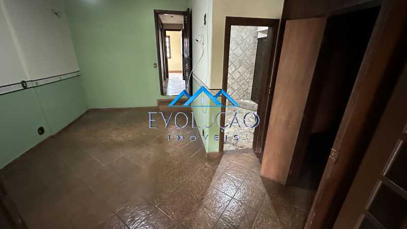 Casa de Condomínio à venda e aluguel com 5 quartos, 350m² - Foto 23