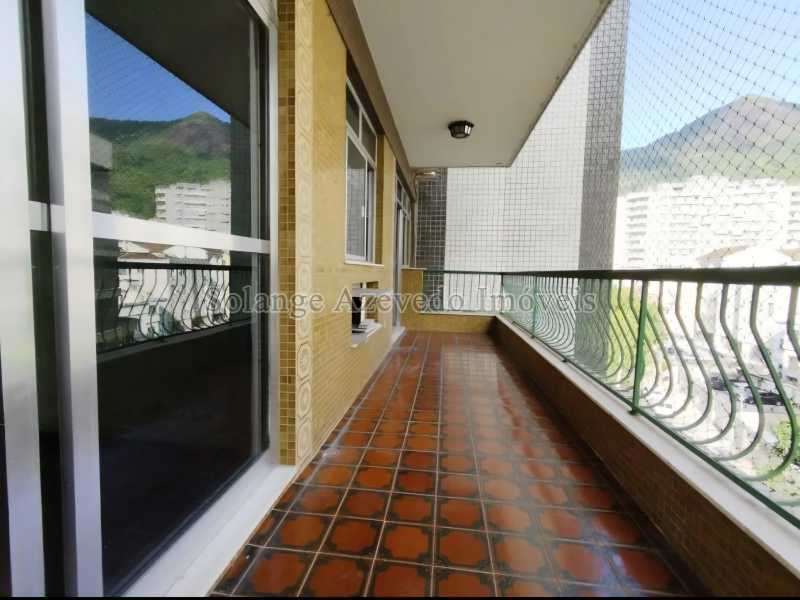 Apartamento, 3 quartos, 180 m² - Foto 1