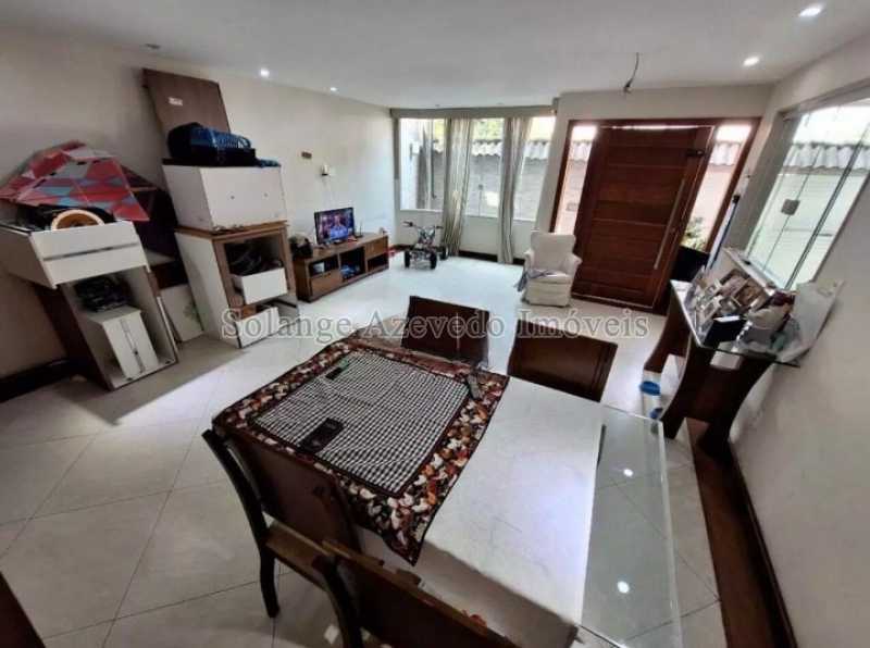Casa, 3 quartos, 219 m² - Foto 1
