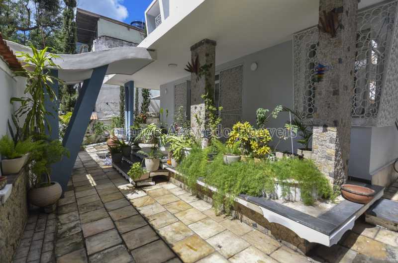 Casa, 4 quartos, 290 m² - Foto 3