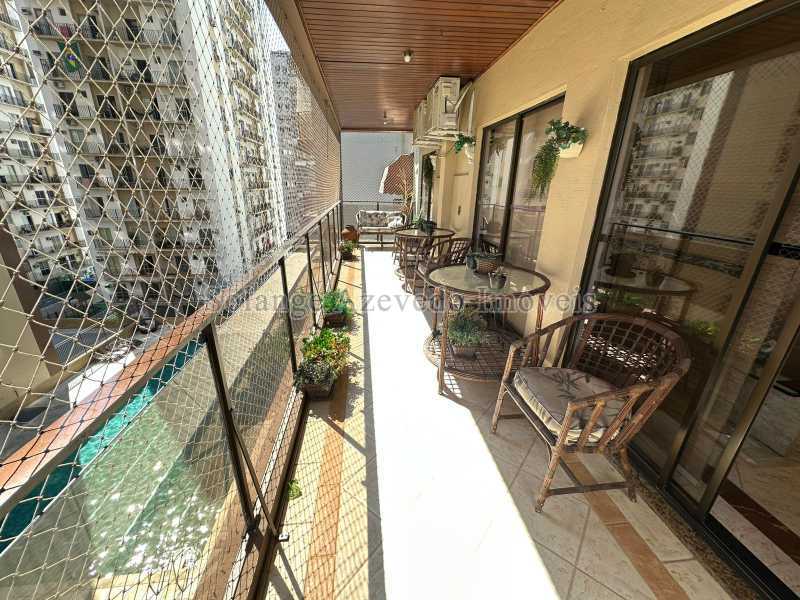 Apartamento, 3 quartos, 136 m² - Foto 8