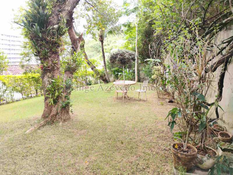 Casa, 4 quartos, 274 m² - Foto 19