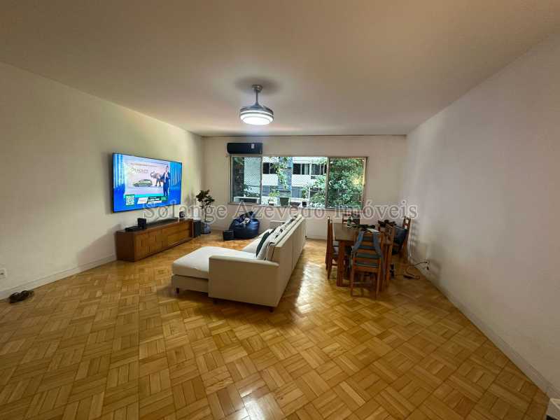Apartamento, 3 quartos, 156 m² - Foto 2
