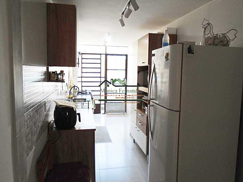 Casa à venda com 3 quartos, 120m² - Foto 7