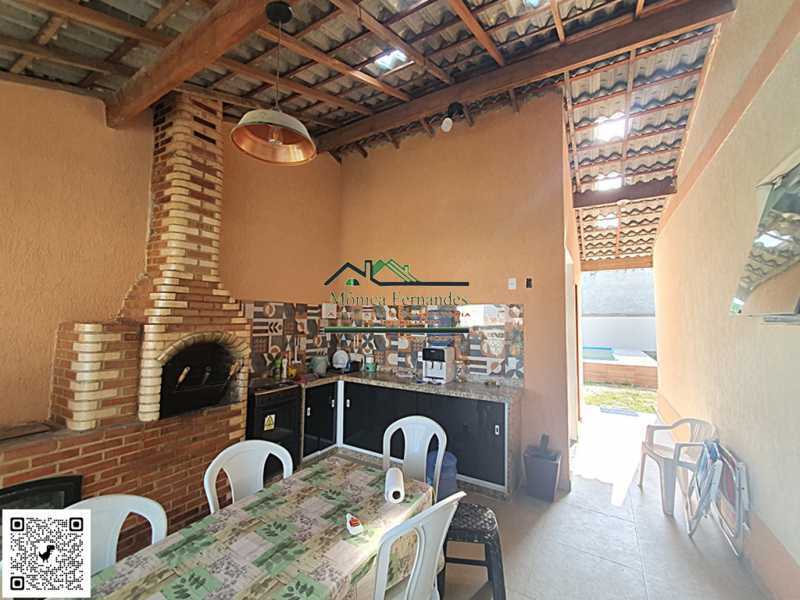 Casa de Condomínio à venda com 5 quartos, 382m² - Foto 2