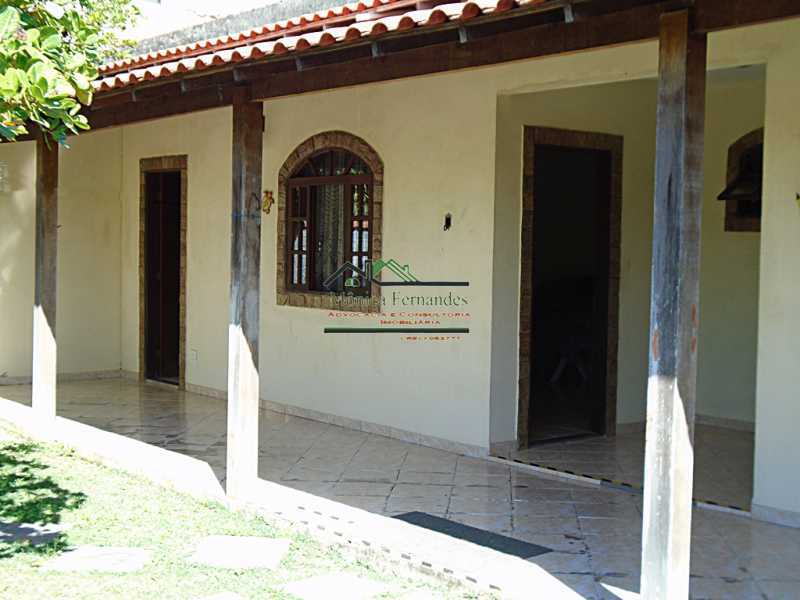 Casa à venda com 5 quartos, 196m² - Foto 21