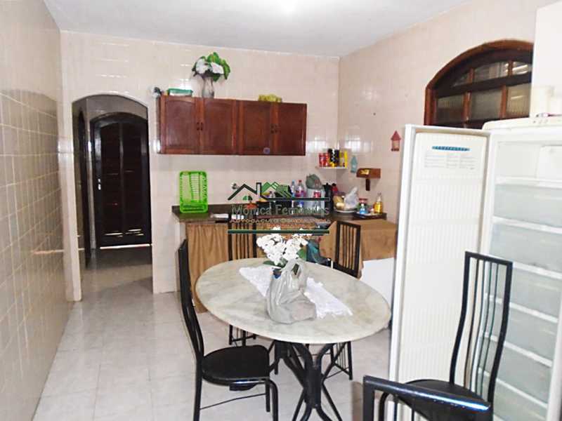 Casa à venda com 3 quartos, 130m² - Foto 17