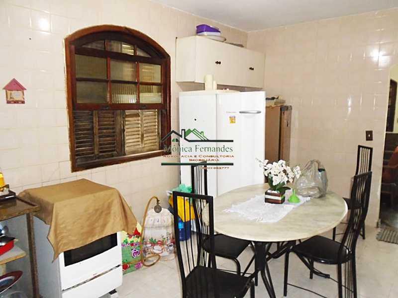 Casa à venda com 3 quartos, 130m² - Foto 16