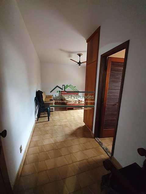 Casa à venda com 9 quartos, 773m² - Foto 13