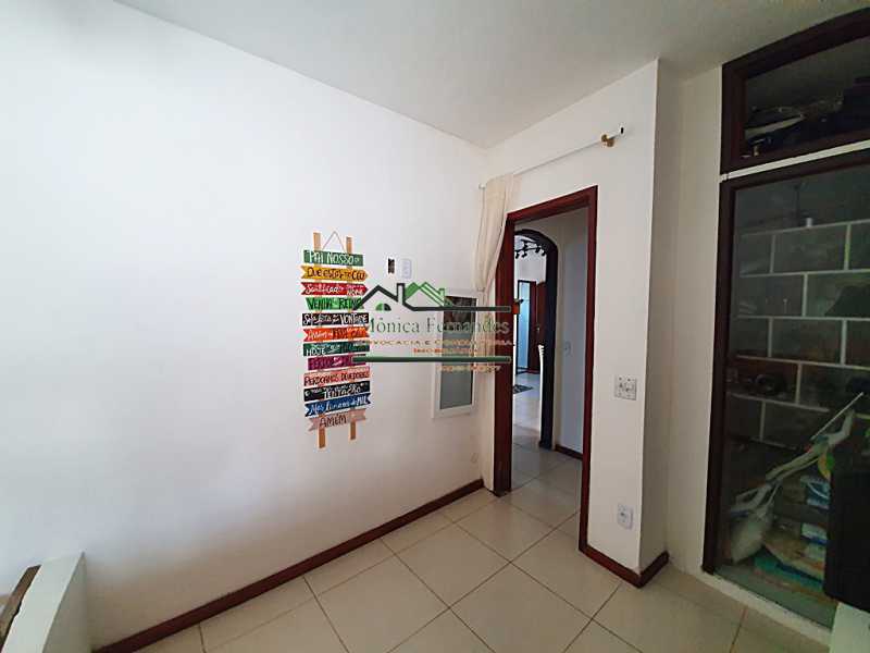 Casa à venda com 4 quartos, 190m² - Foto 14