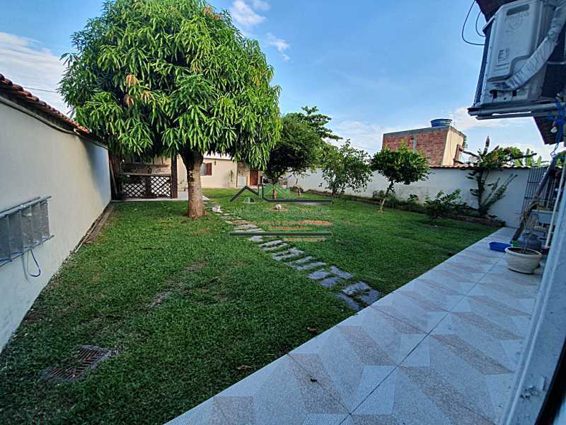 Casa à venda com 4 quartos, 190m² - Foto 19