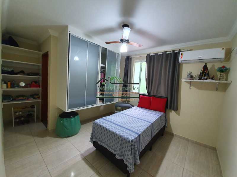 Casa à venda com 3 quartos, 79m² - Foto 14