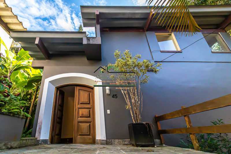 Casa de Condomínio à venda com 5 quartos, 384m² - Foto 21