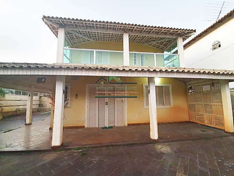 Casa de Condomínio à venda com 5 quartos, 120m² - Foto 3