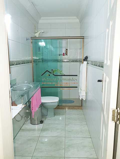 Casa de Condomínio à venda com 5 quartos, 120m² - Foto 25