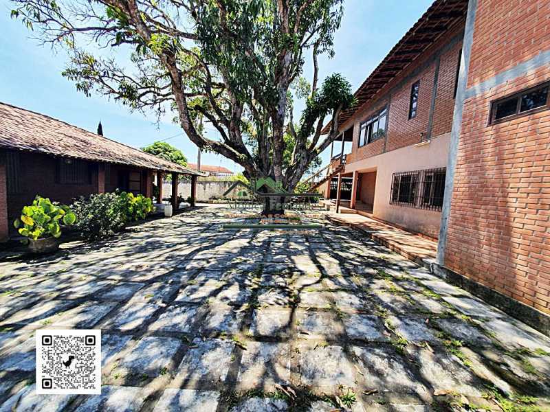 Casa à venda com 6 quartos, 479m² - Foto 29