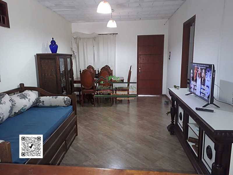 Casa à venda com 2 quartos, 205m² - Foto 4