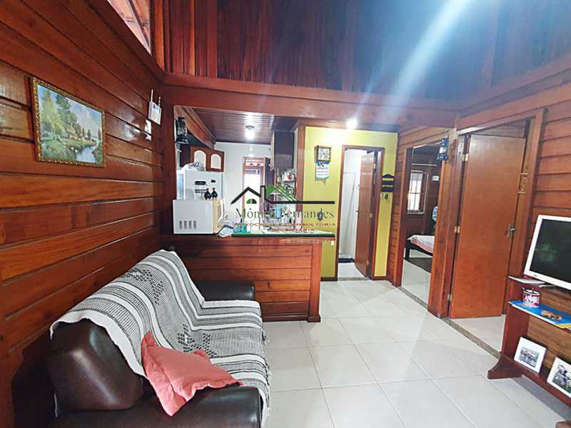 Casa à venda com 4 quartos, 100m² - Foto 15