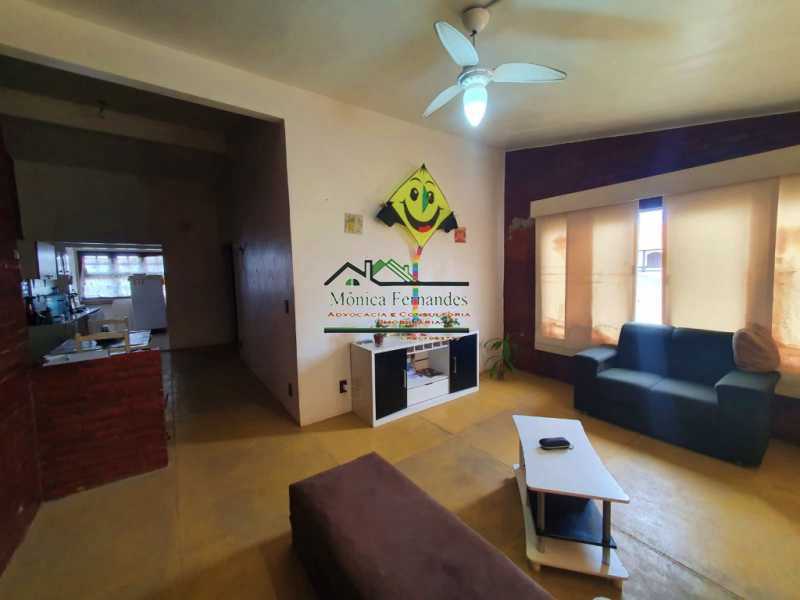 Apartamento à venda com 2 quartos, 70m² - Foto 2