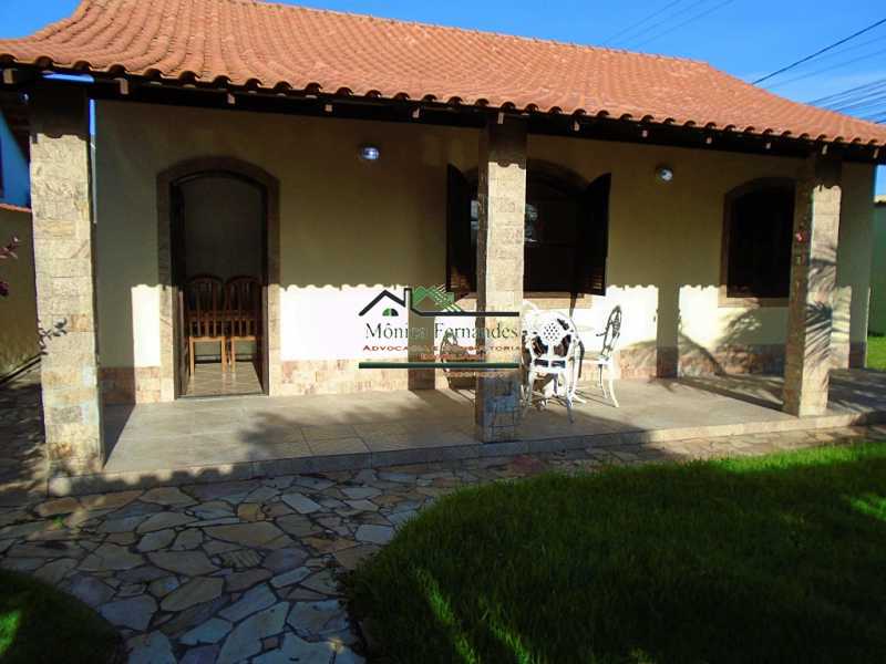 Casa para alugar com 4 quartos, 110m² - Foto 2