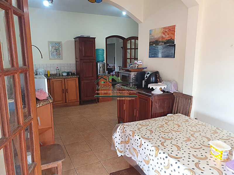 Casa à venda com 4 quartos, 397m² - Foto 7