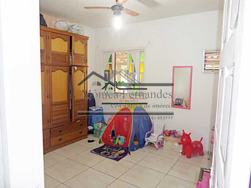 Casa à venda com 5 quartos, 150m² - Foto 10