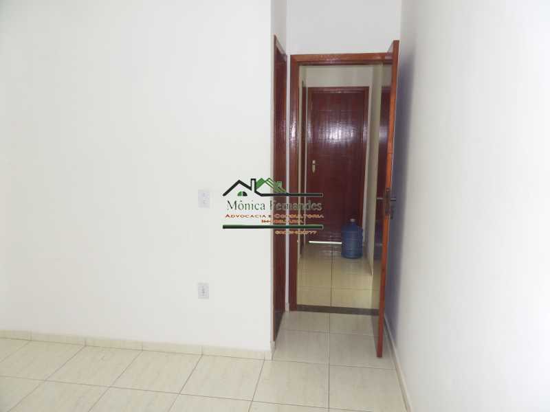 Casa à venda com 2 quartos, 80m² - Foto 12