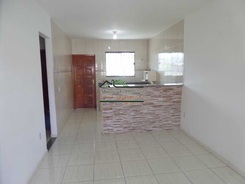 Casa à venda com 2 quartos, 80m² - Foto 16