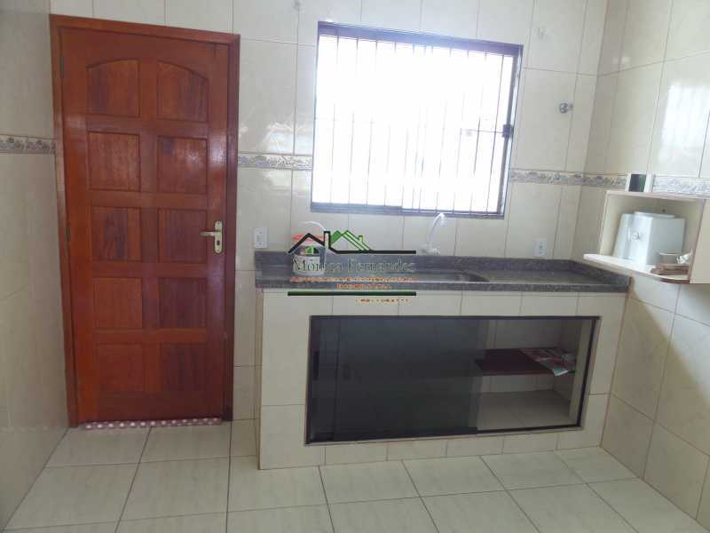 Casa à venda com 2 quartos, 80m² - Foto 15