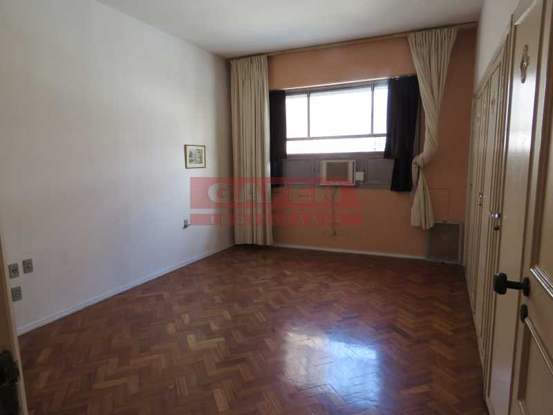 Apartamento à venda com 3 quartos, 300m² - Foto 8