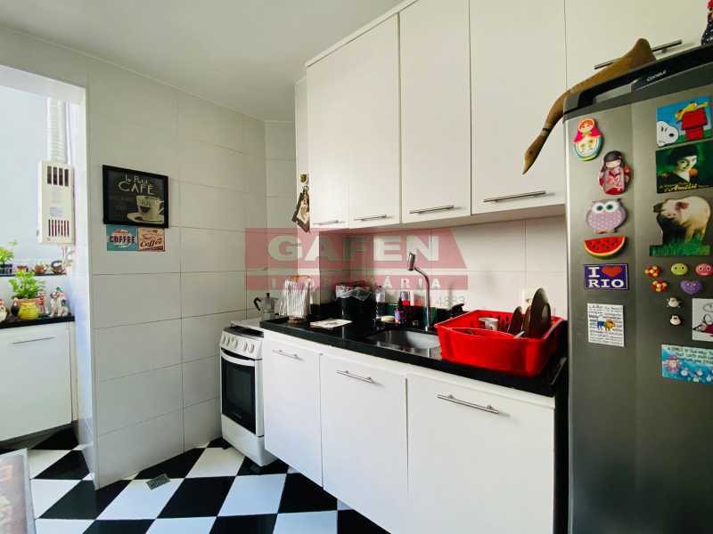 Apartamento à venda com 2 quartos, 72m² - Foto 19