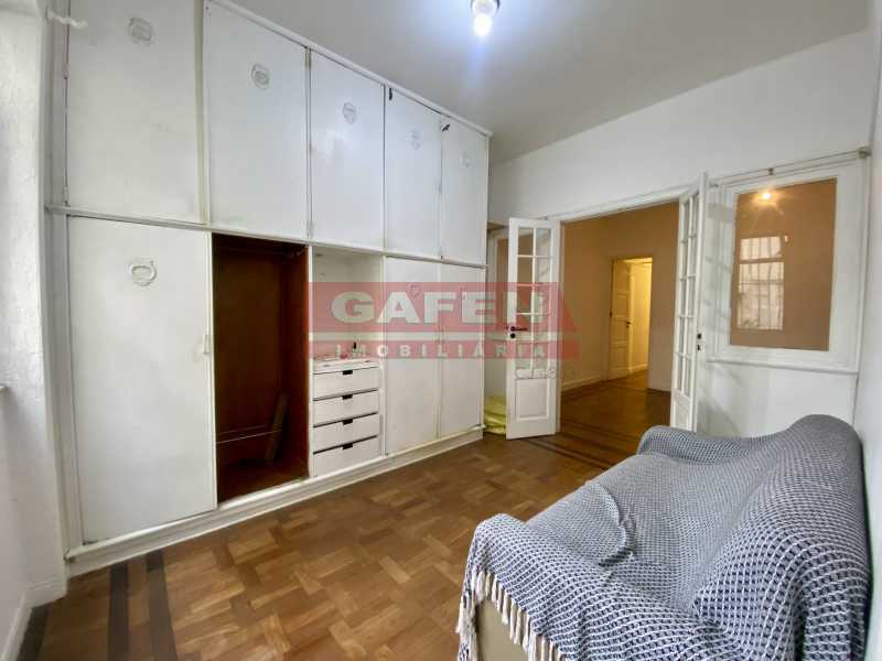 Apartamento à venda com 2 quartos, 75m² - Foto 11