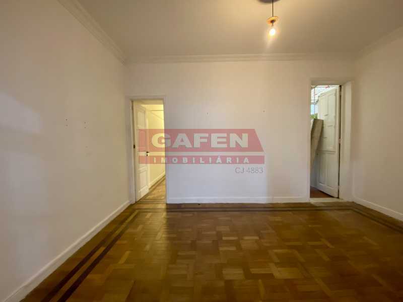 Apartamento à venda com 2 quartos, 75m² - Foto 13