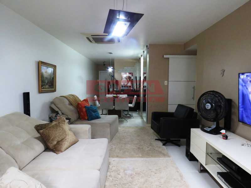 Apartamento à venda com 3 quartos, 108m² - Foto 3