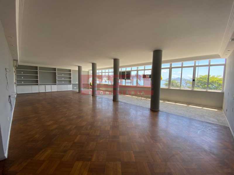 Apartamento à venda com 4 quartos, 311m² - Foto 2