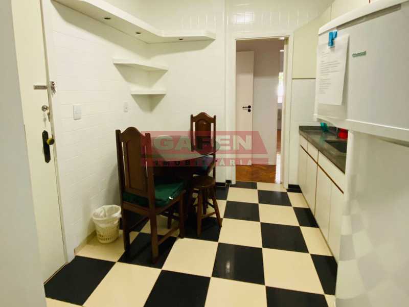 Apartamento à venda com 2 quartos, 91m² - Foto 11