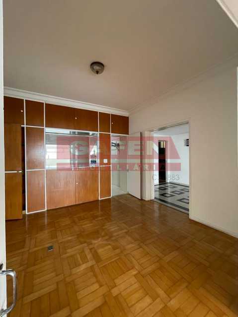 Apartamento à venda com 3 quartos, 300m² - Foto 6